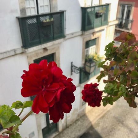 In The Heart Of Lisbon Apartment Exterior photo
